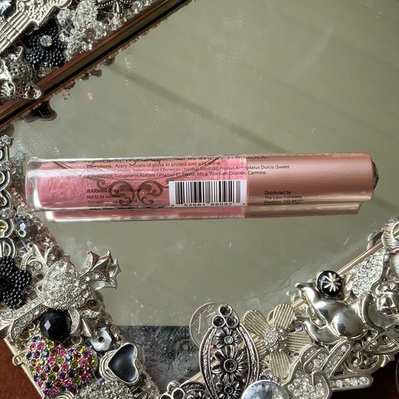 PURE NATURAL HYDRATING LIP GLOSS, ELLA - Picture 2 of 5
